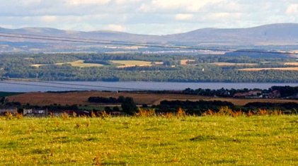 View over the Firth of Forth from Carneil Farm